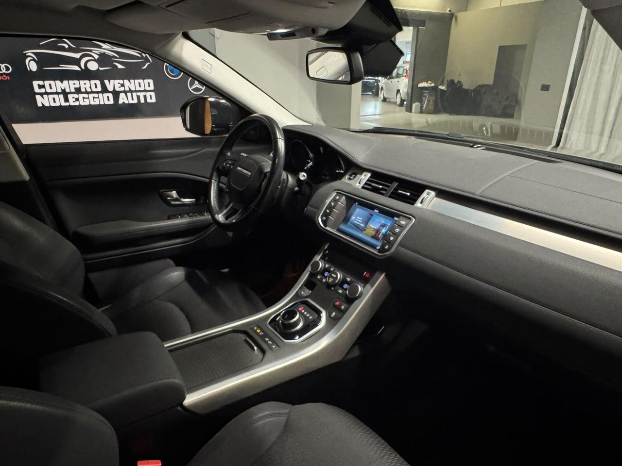Land Rover Range Evoque 2.0 TD4 150 CV 5p. SE Dynamic