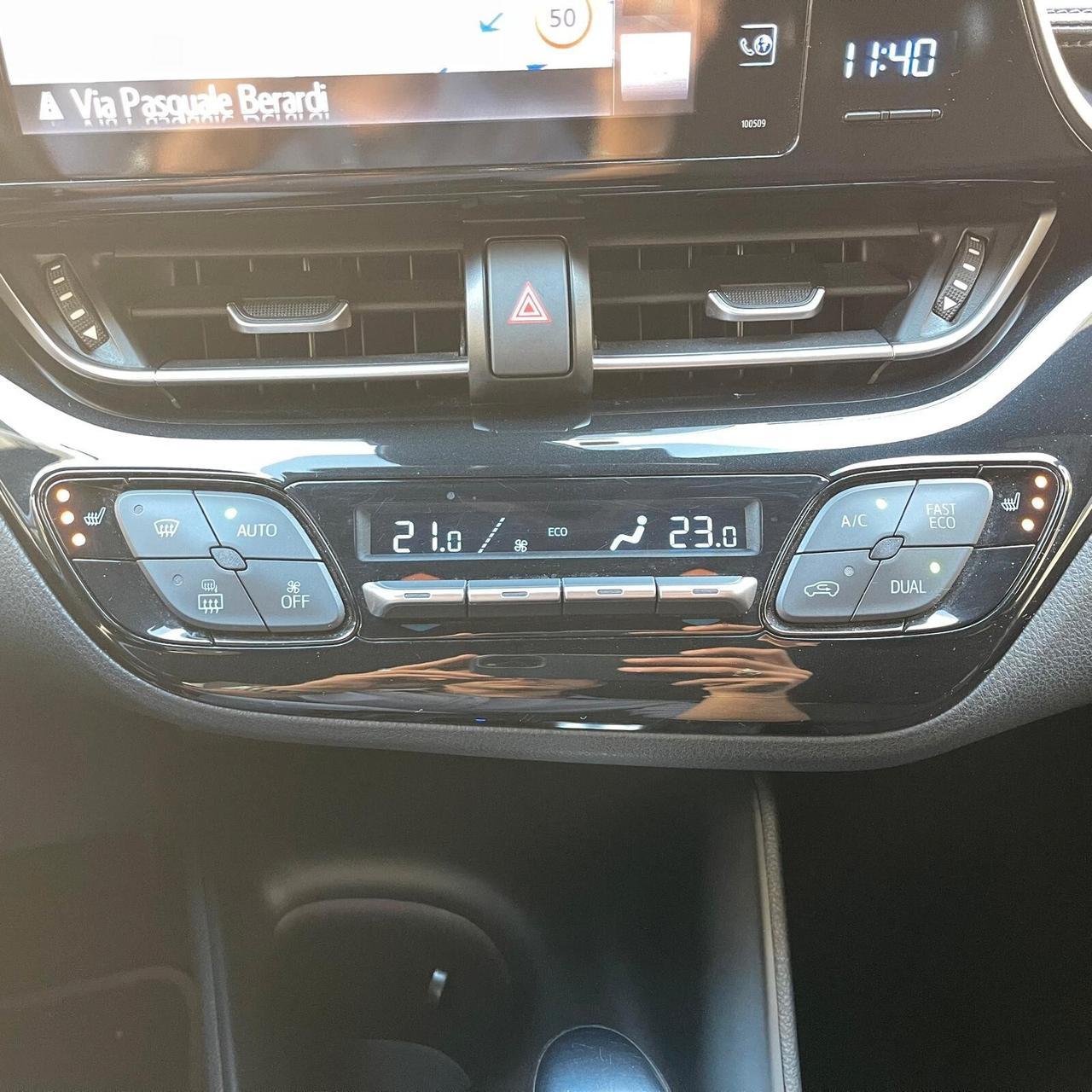 Toyota C-HR 1.8 Hybrid E-CVT Business