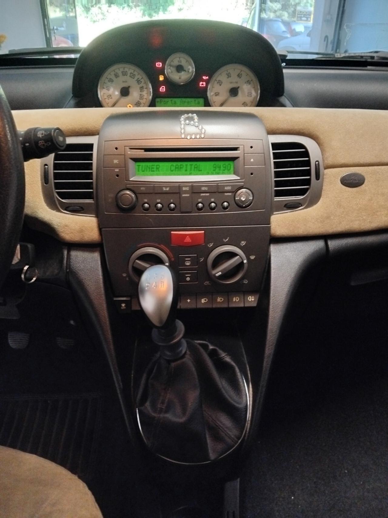 Lancia Ypsilon 1.2