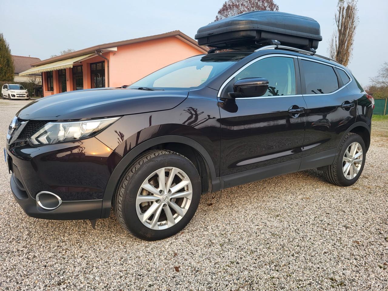 Nissan Qashqai 1.5 dCi N-Vision