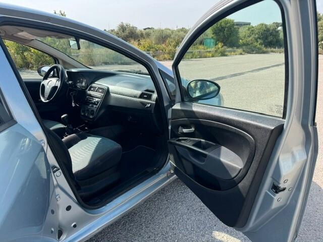 Fiat Grande Punto 1.3 MJT 75 CV 5 porte Dynamic