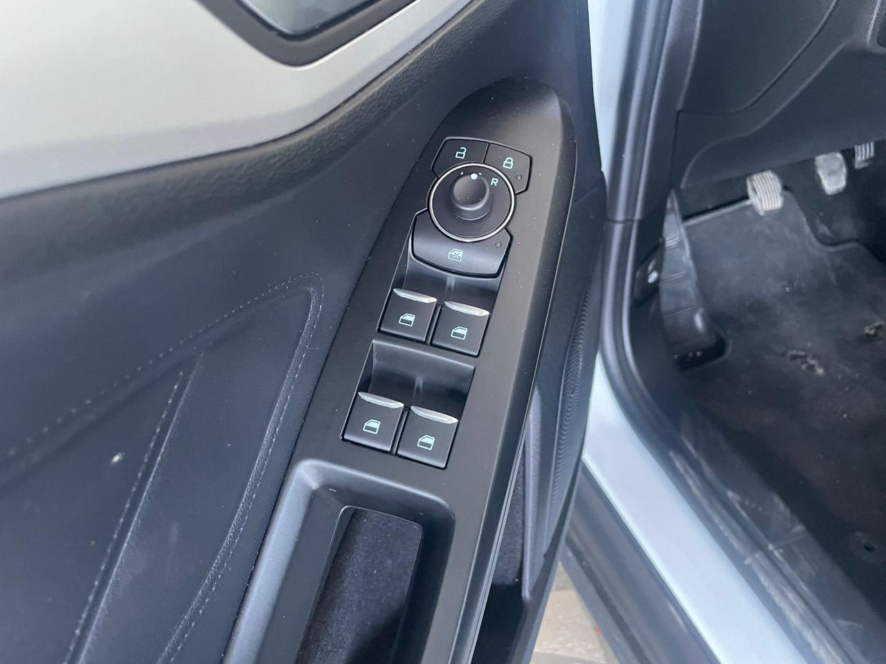 Ford Focus 1.0 EcoBoost Hybrid 125 CV SW ST-Line