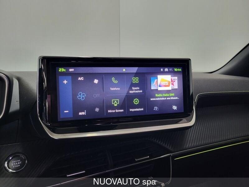 Peugeot 2008 PureTech 130 S&S EAT8 GT