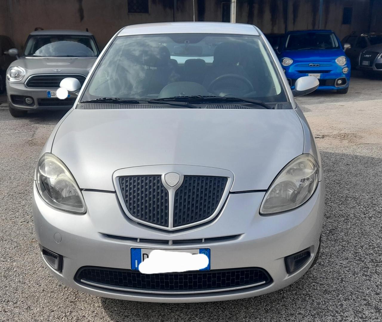 Lancia Ypsilon 1.2 Argento