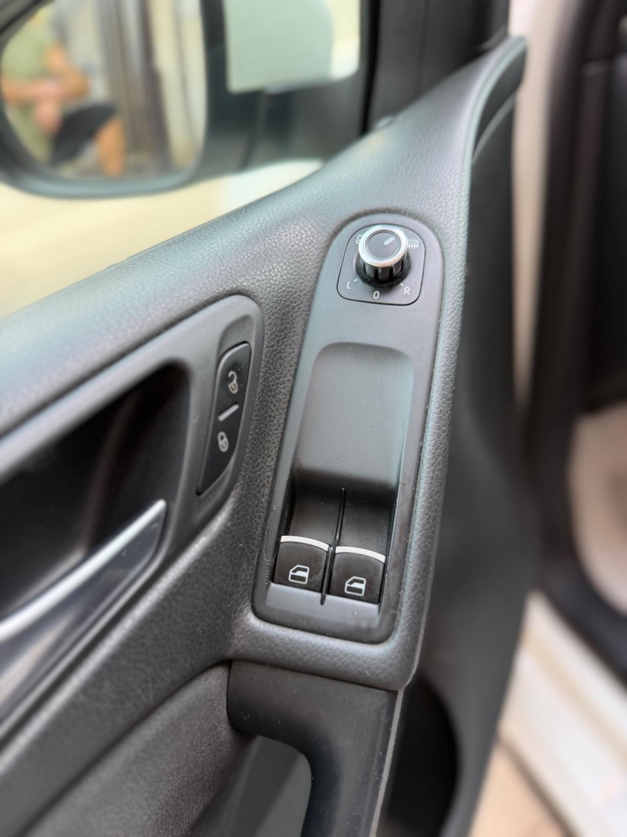 Volkswagen Golf GTI 2.0 TSI DSG 3p.