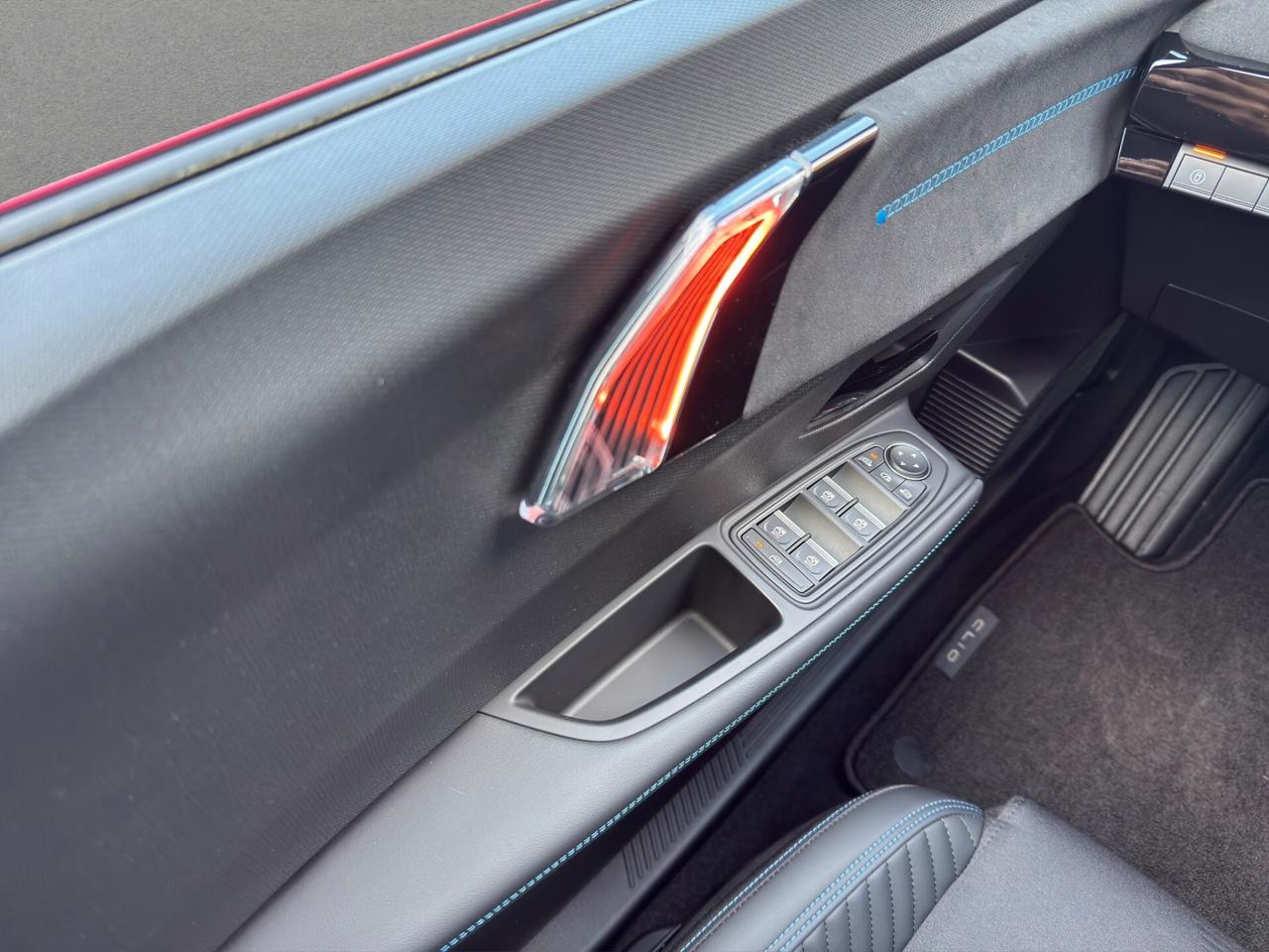 Renault Clio Full Hybrid E-Tech 160 CV 5 porte Esprit Alpine