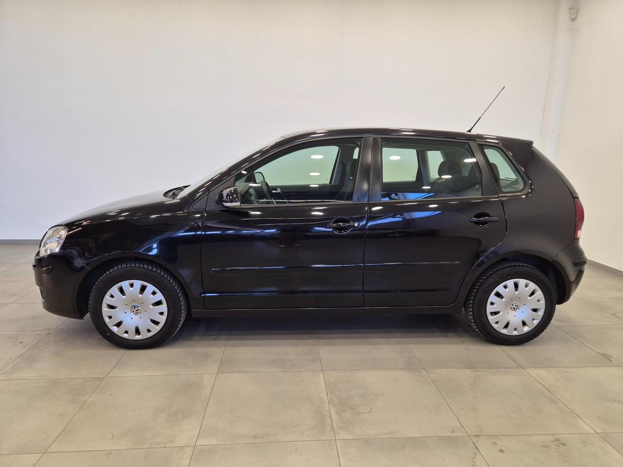 Volkswagen Polo 5p 1.4 Comfortline - NEOPATENTATI - UNIPROPRIETARIO - Clima