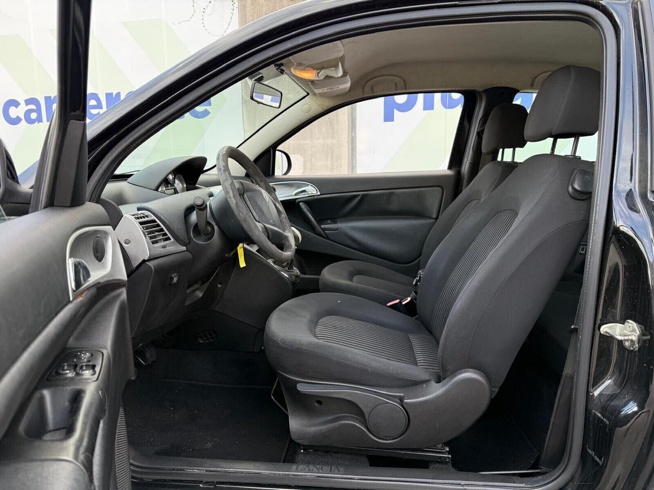 Lancia Ypsilon 1.4 Argento Ecochic GPL