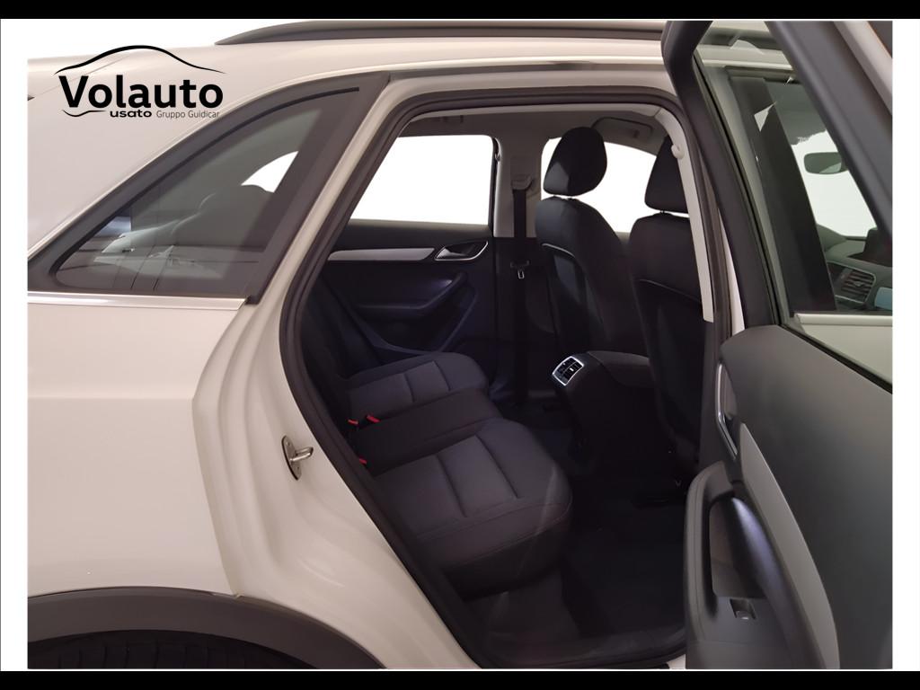 AUDI Q3 I 2015 - Q3 2.0 tdi Business 120cv s-tronic