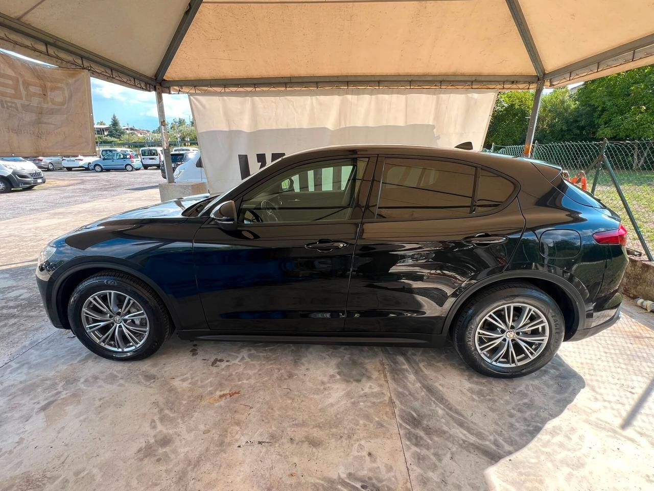 Alfa Romeo Stelvio 2.2 Turbodiesel 190 CV AT8 RWD Business