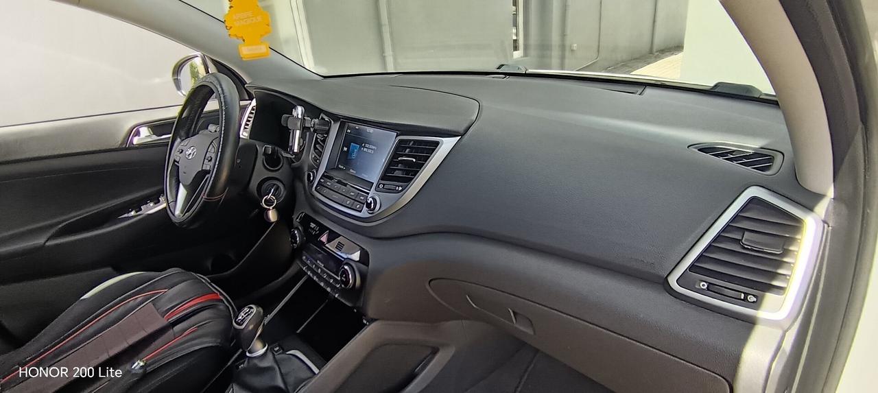 Hyundai Tucson 1.7 crdi Xpossible 2wd 115cv