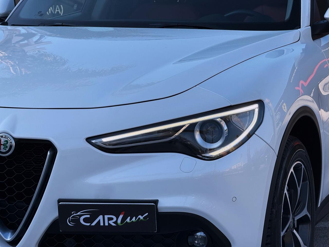 Alfa Romeo Stelvio 2.2 Turbo Diesel Super Q4 210CV TETTO