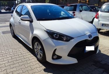 TOYOTA Yaris 1.5 Hybrid 5 porte