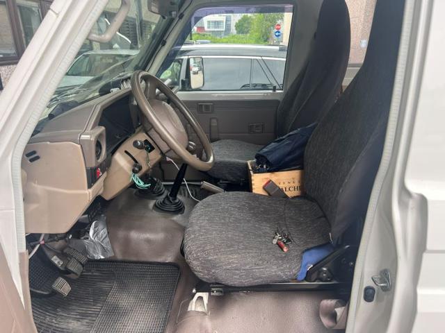 TOYOTA Land Cruiser HZJ78