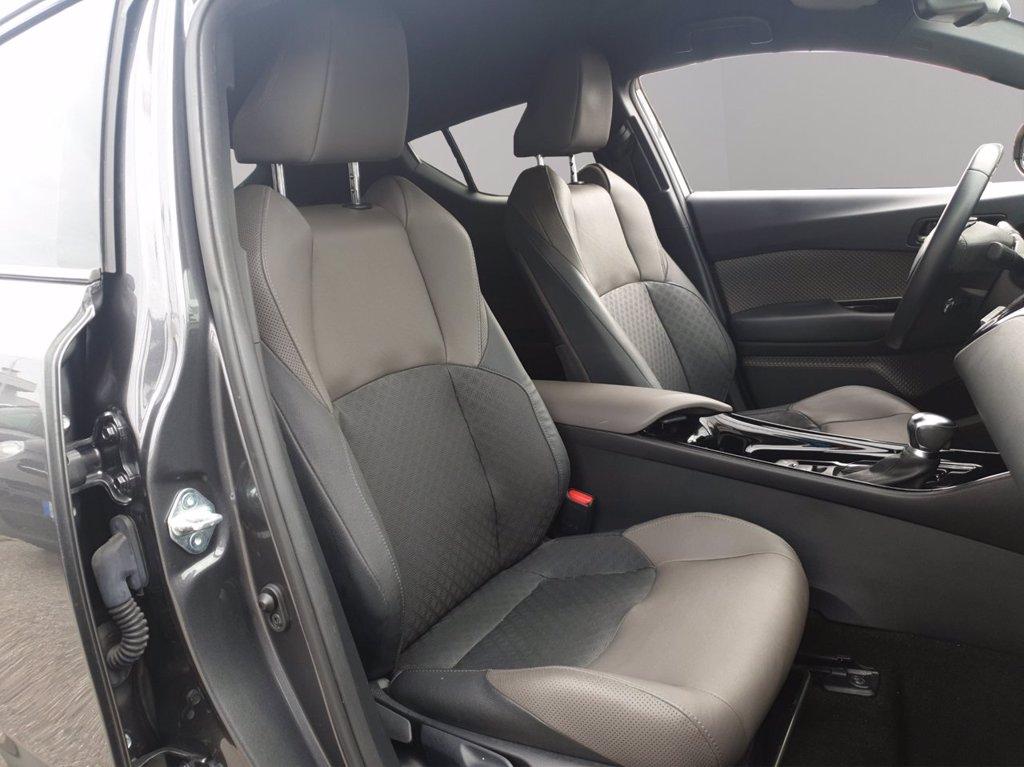 TOYOTA C-hr 1.8h lounge e-cvt del 2021
