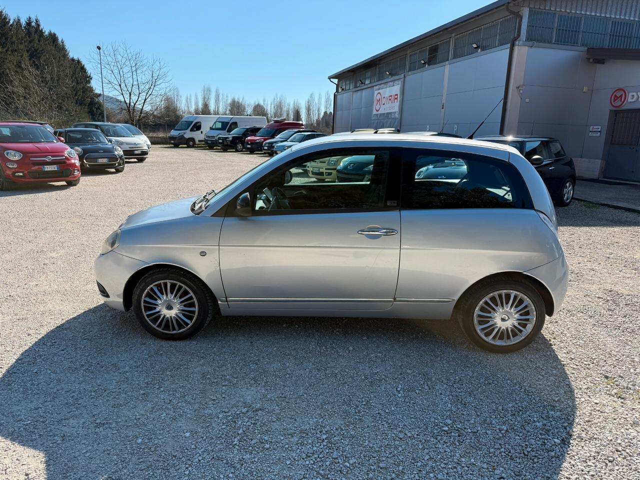 Lancia Ypsilon 1.4 77 CV Diva GPL