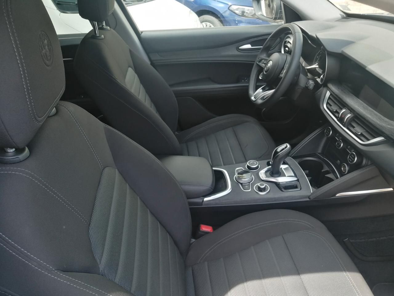 Alfa Romeo Stelvio 2.2 MJl 160 CV AT8 RWD