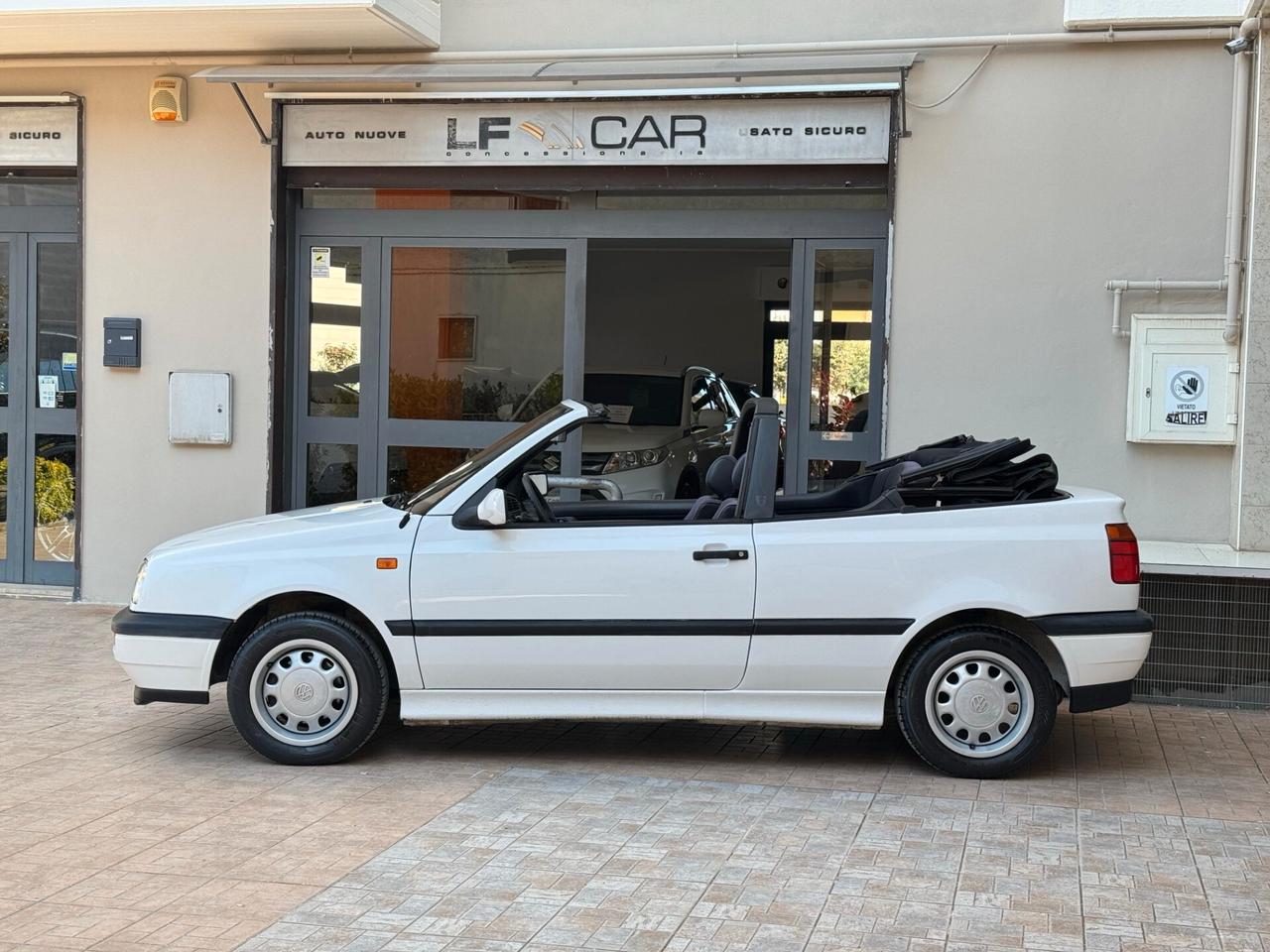 Volkswagen Golf Cabriolet 1.8 75 cv cat Avantgarde