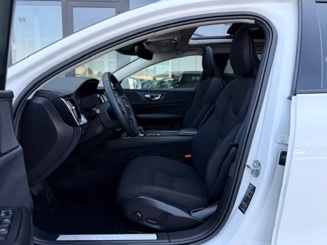 VOLVO V60 Cross Country B4 (d) AWD 197CV TETTO ARIBILE/R20