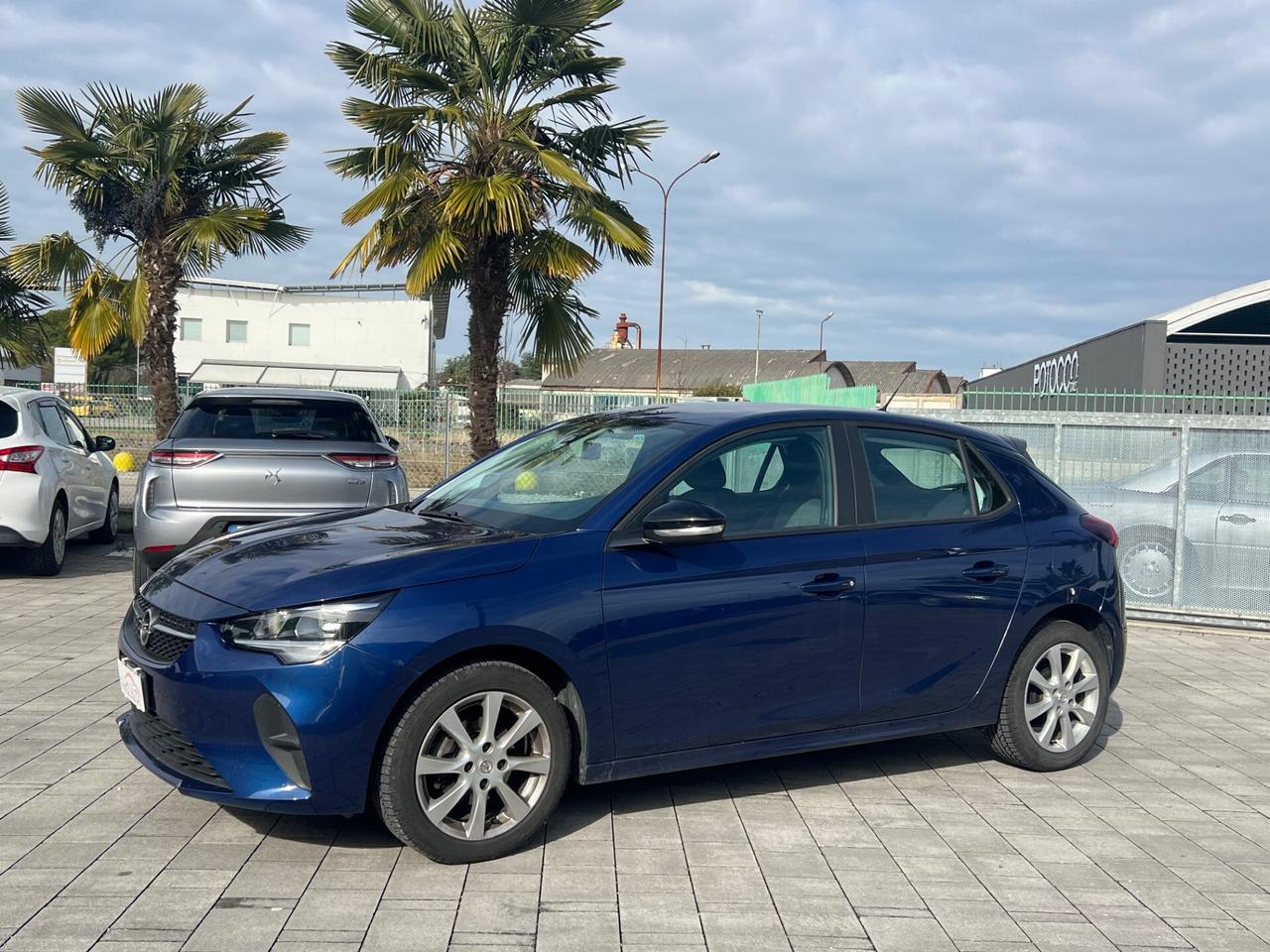 Opel Corsa 1.2 Edition NEOPATENTATI FINANZIABILE