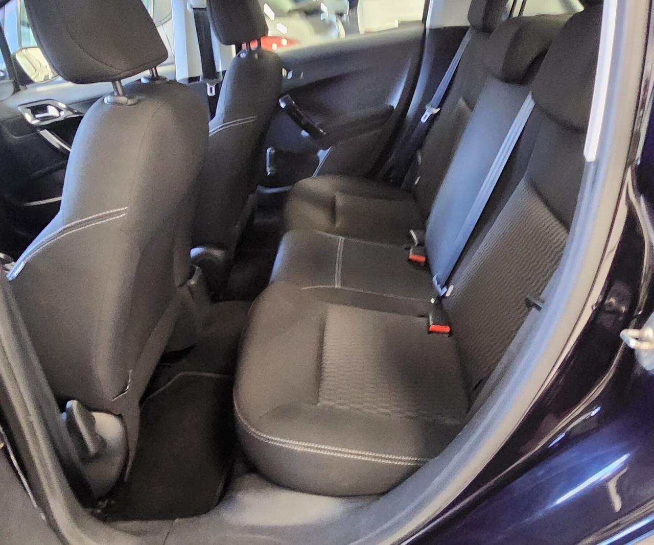 Peugeot 208 BlueHDi 1.6D 75CV 5 porte Allure