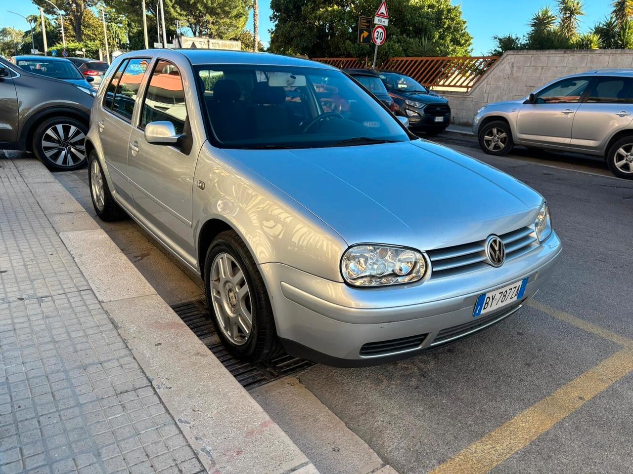VOLKSWAGEN GOLF 1.9 130 CV