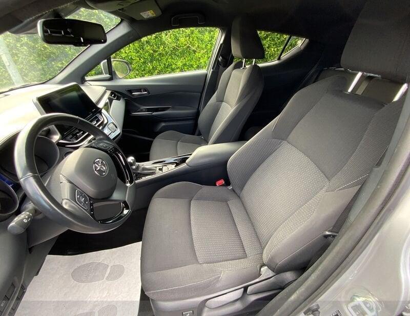 Toyota C-HR (2016-2023) 1.8 Hybrid E-CVT Trend