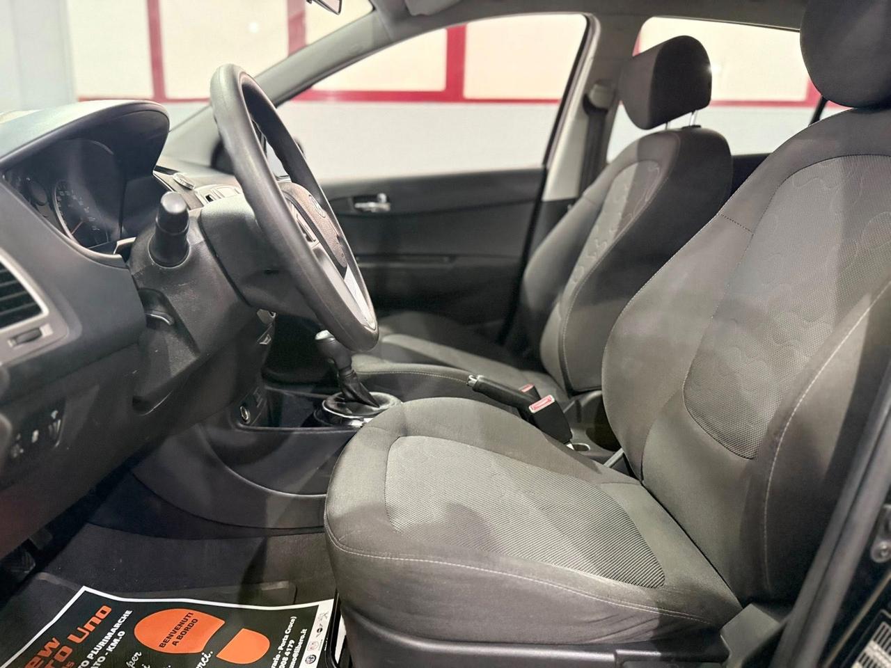 Hyundai i20 1.4 CRDi 5p. Sound Edition