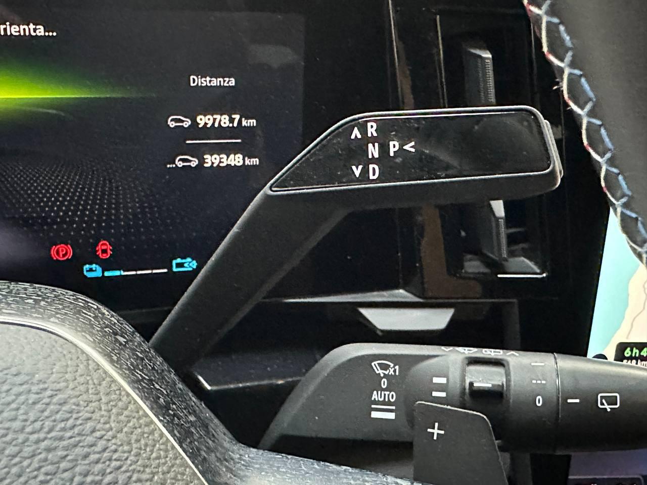 RENAULT Austral 2023 - Austral 1.2 E-Tech full hybrid Iconic Esprit Alpine 200cv auto