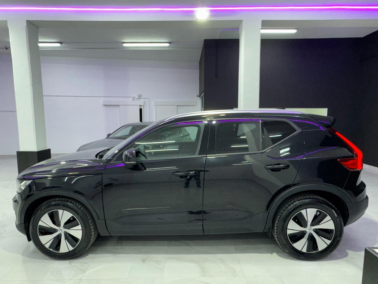 Volvo XC40 D4 AWD Geartronic Momentum