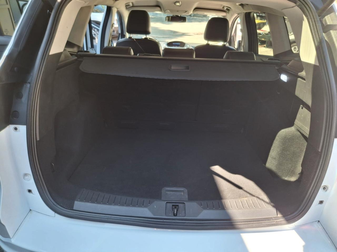 Ford Kuga 2.0 TDCI 180 CV S&S 4WD Powershift Titanium X