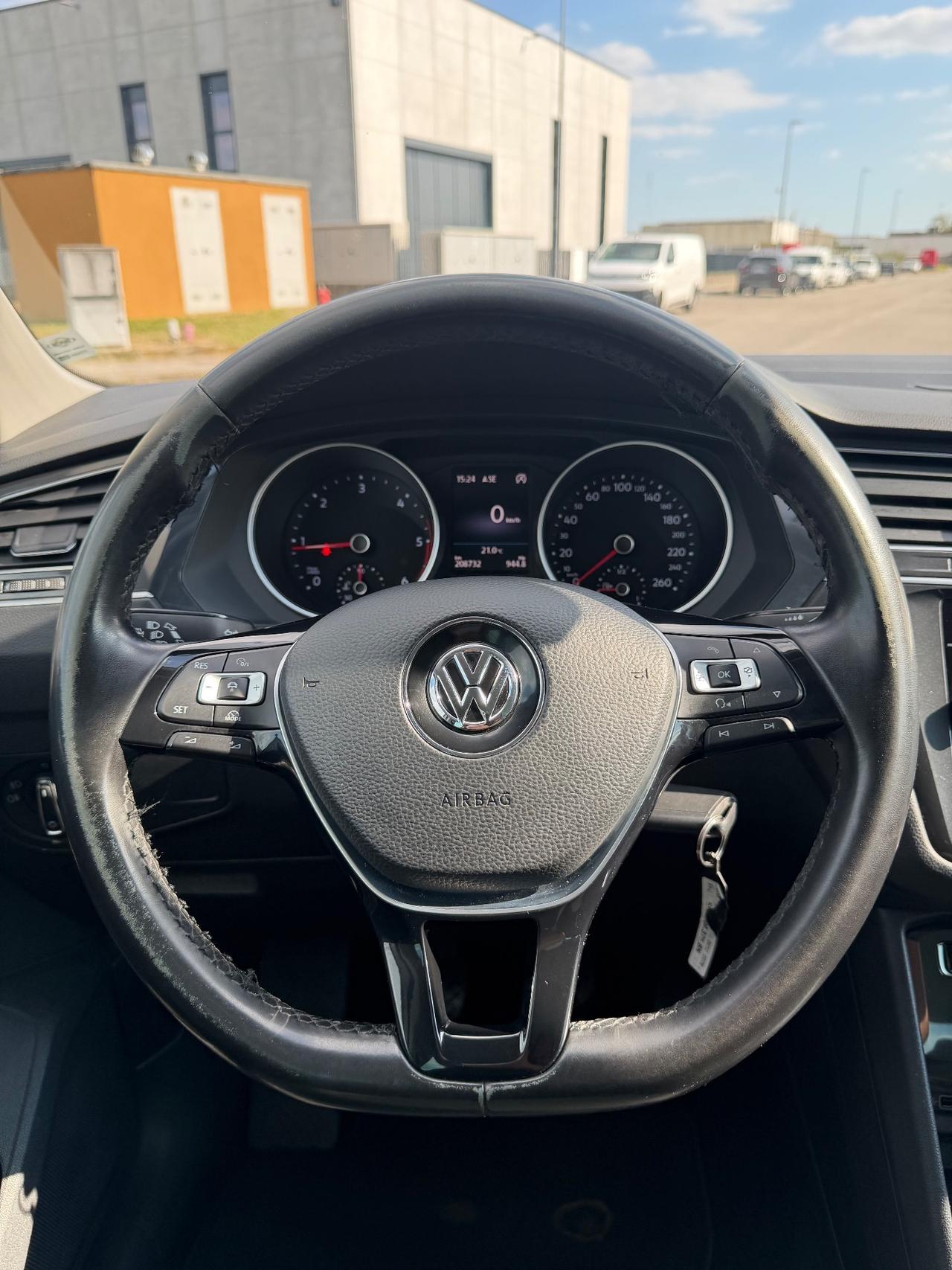 Volkswagen Tiguan 1.6 TDI SCR Urban BlueMotion Technology