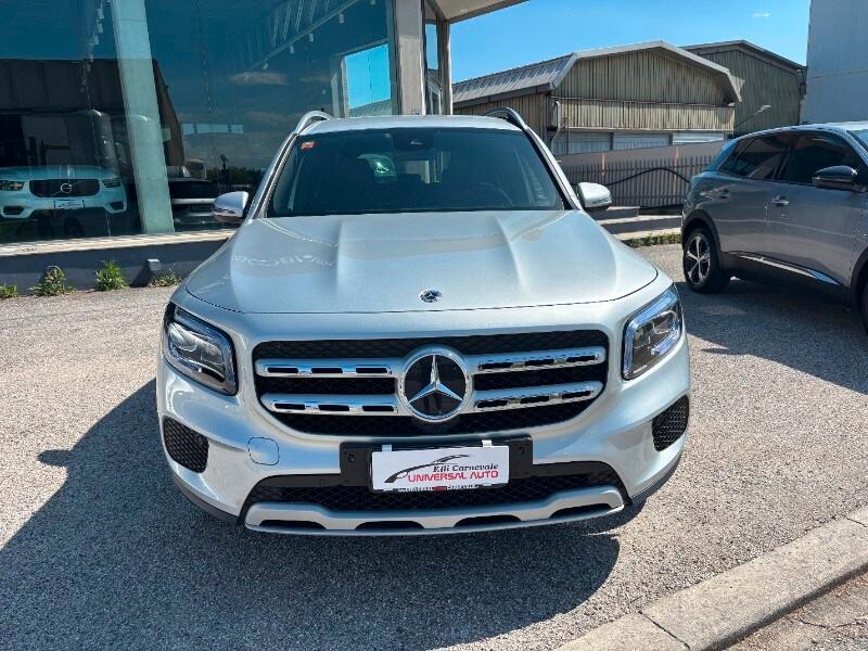 MERCEDES GLB (X247) GLB 200 d Automati...