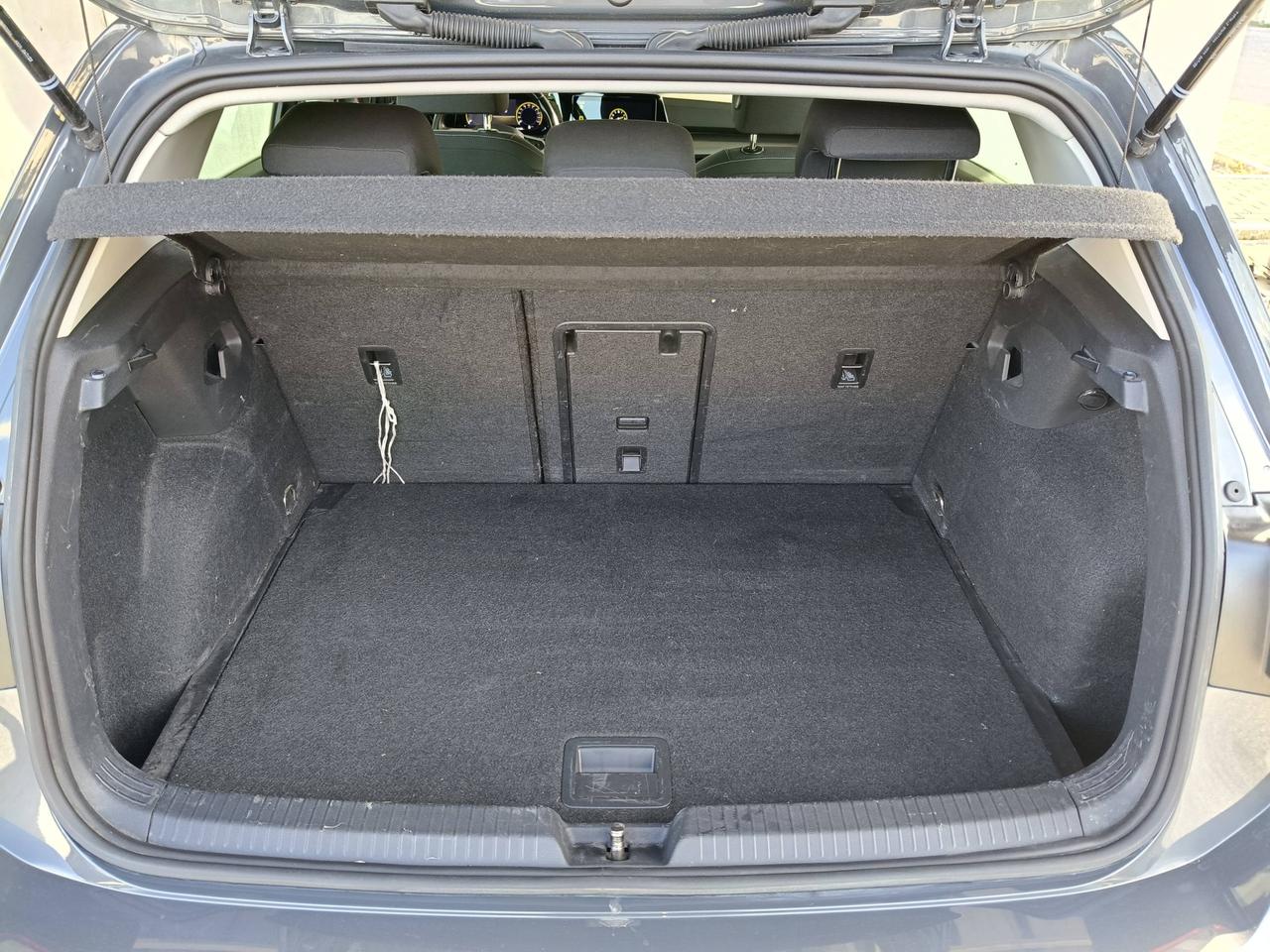 VOLKSWAGEN Golf VIII 2020 - Golf 2.0 tdi Style 150cv dsg