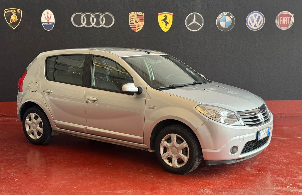 Dacia Sandero 1.4 8V GPL Lauréate