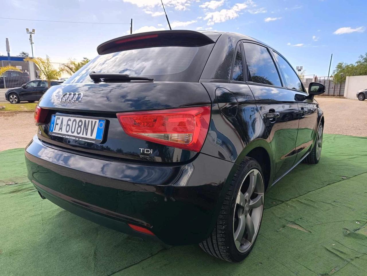 Audi A1 1.6 TDI Ambition - 2014