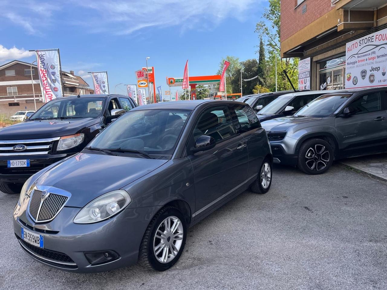 LANCIA YPSILON 1.2 68CV PLATINUM
