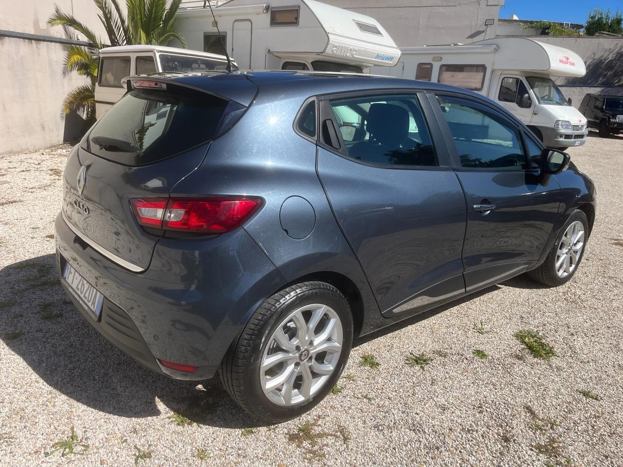 Renault Clio TCe 12V 90 CV GPL 5 porte Moschino In