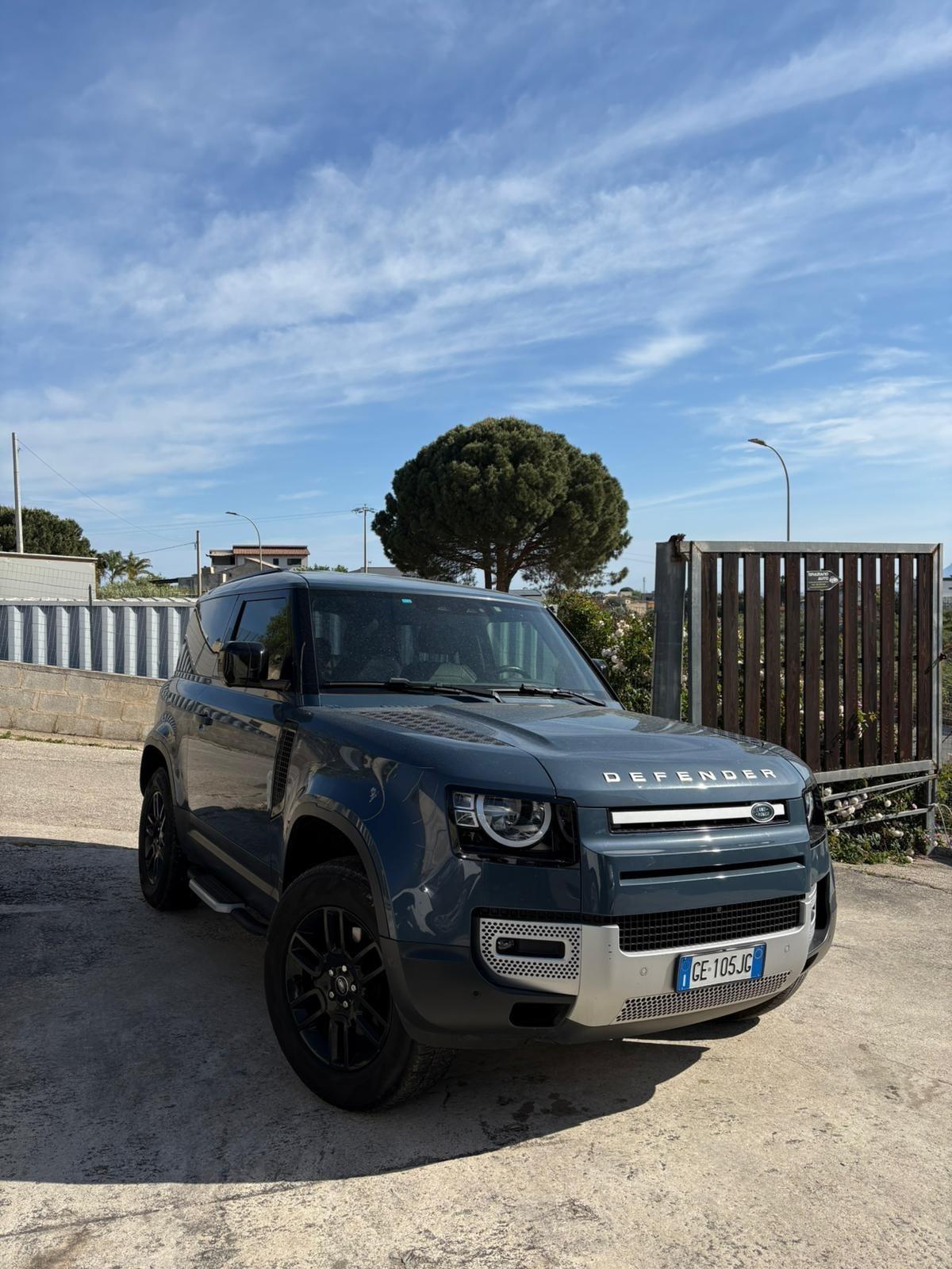 Land Rover Defender 90 3.0D I6 200 CV AWD Auto S