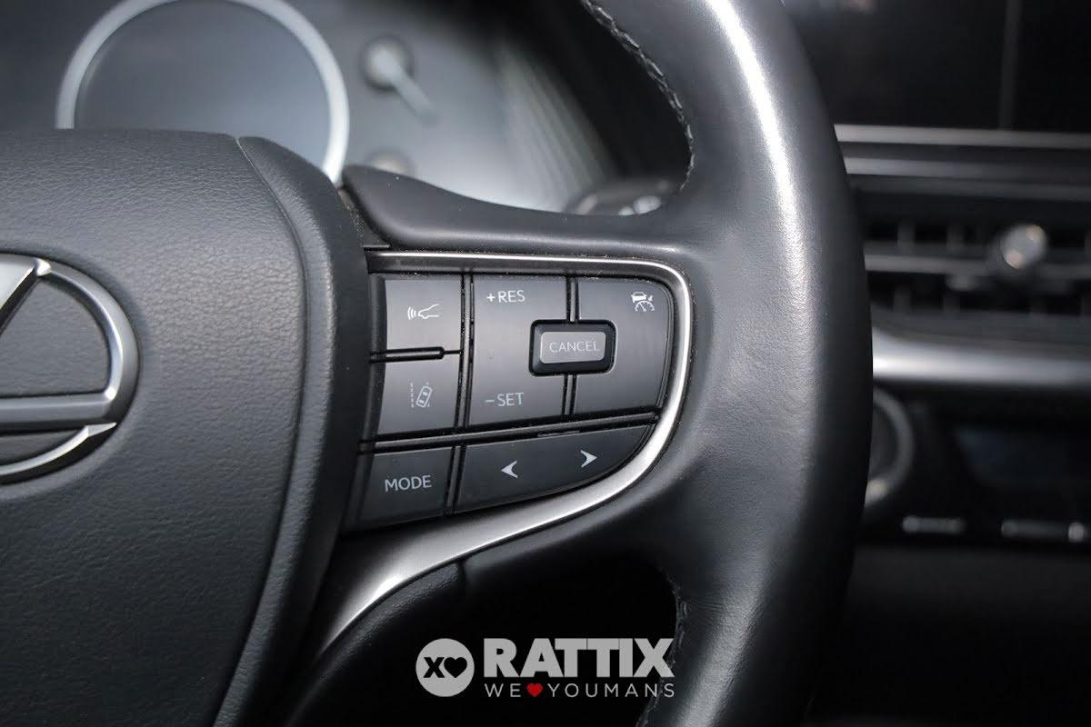 Lexus UX 250h 2.0 HEV Design CVT