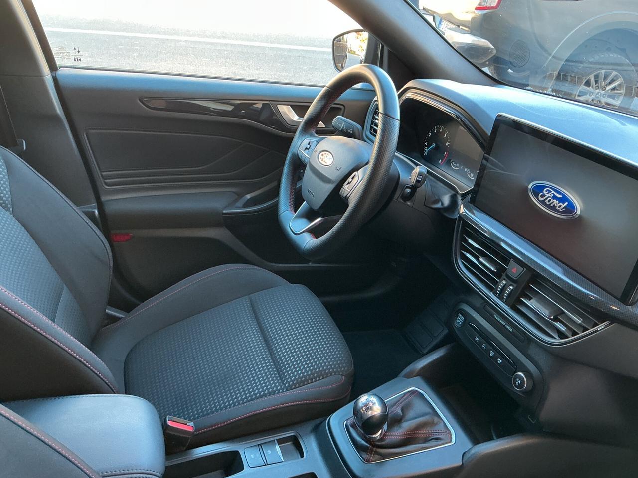 Ford Focus 1.0 EcoBoost Hybrid 125 CV SW ST-Line