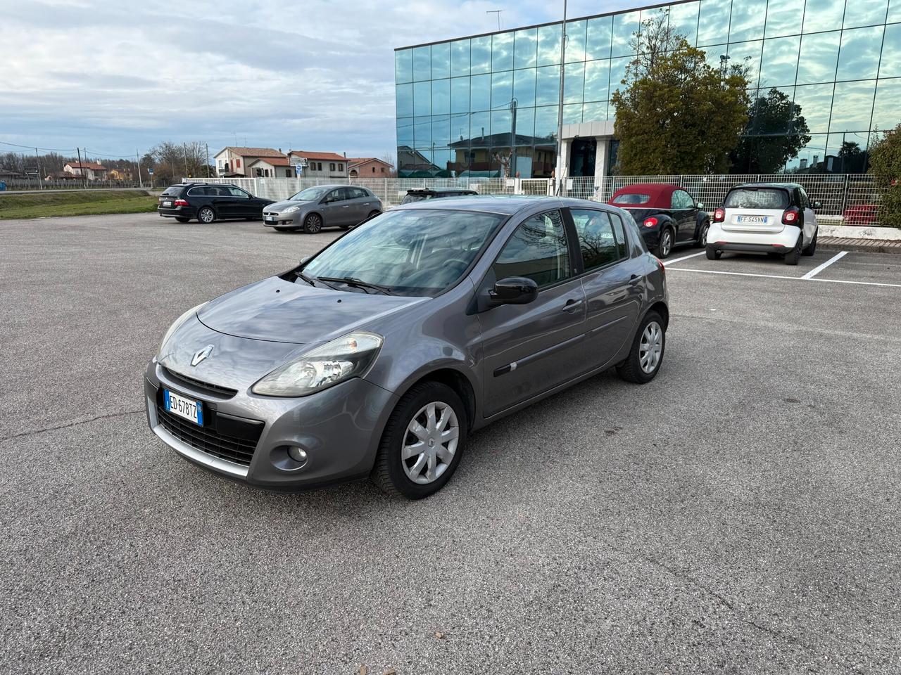 Renault Clio 1.2 16V 5 porte Luxe
