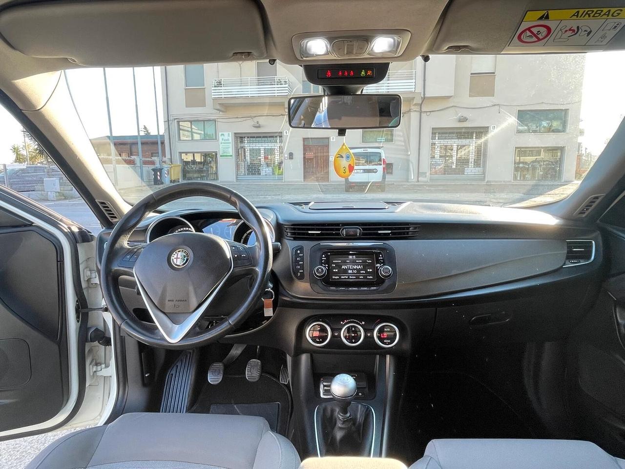 Alfa Romeo Giulietta 1.6 JTDm-2 105 CV Exclusive