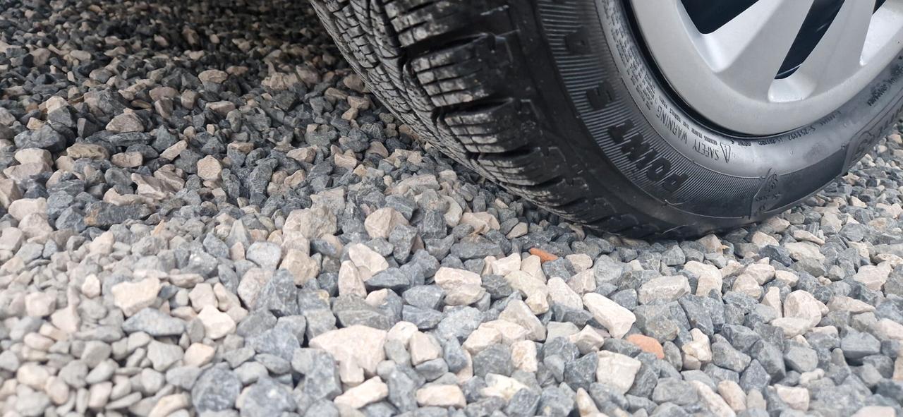 Toyota Yaris 1.0 5 porte Now