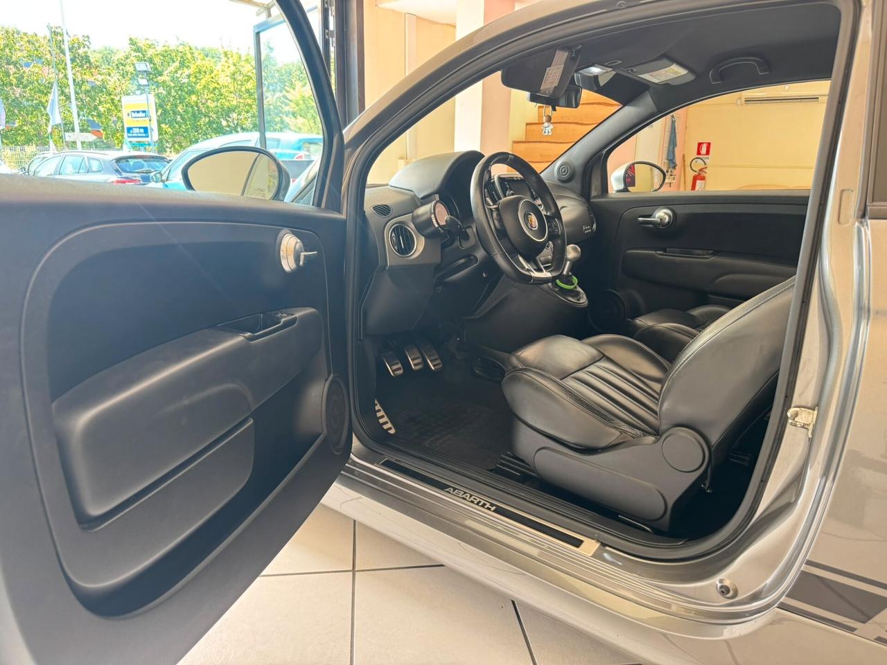 Abarth 595 1.4 Turbo T-Jet 165 CV Turismo