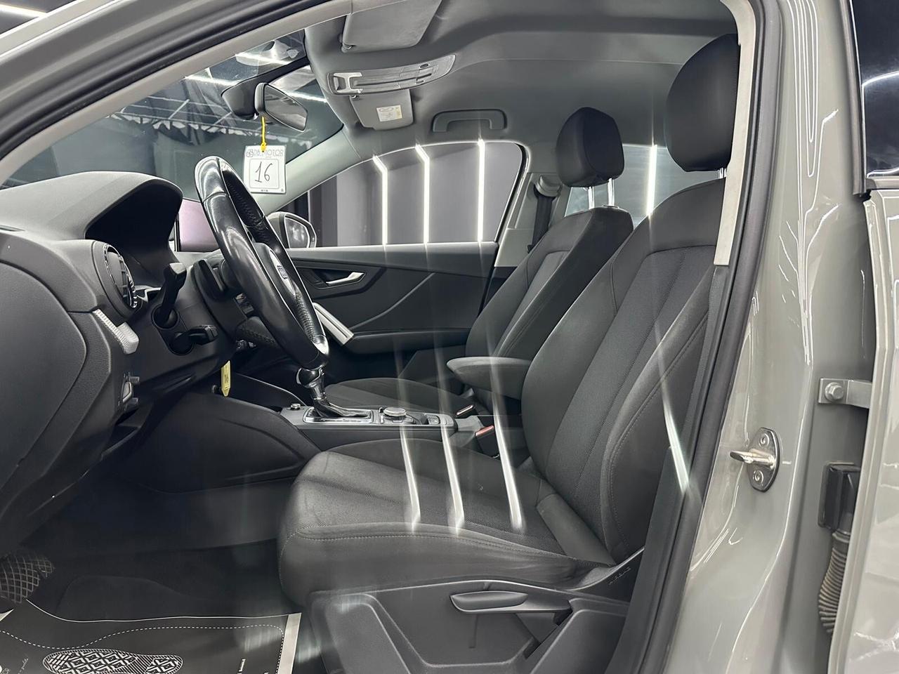 Audi Q2 30 TDI S tronic Business
