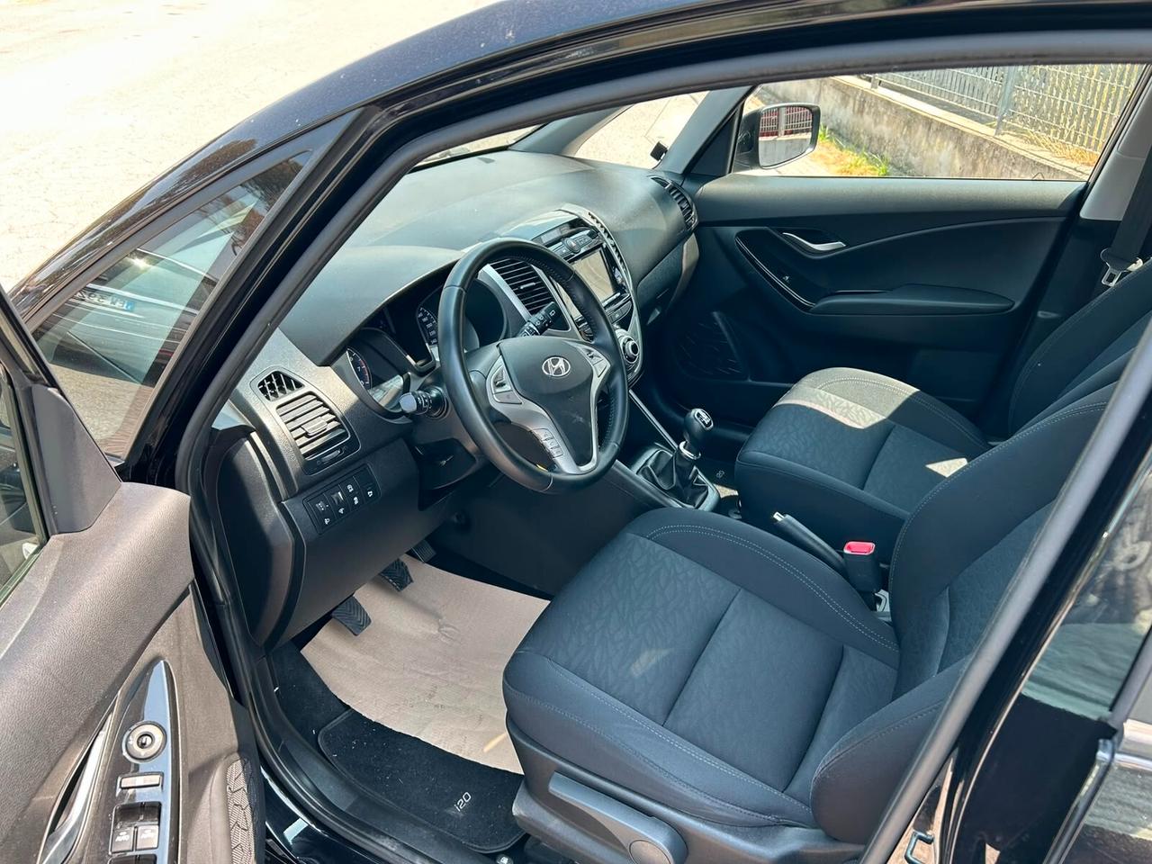 Hyundai iX20 1.6 MPI APP MODE
