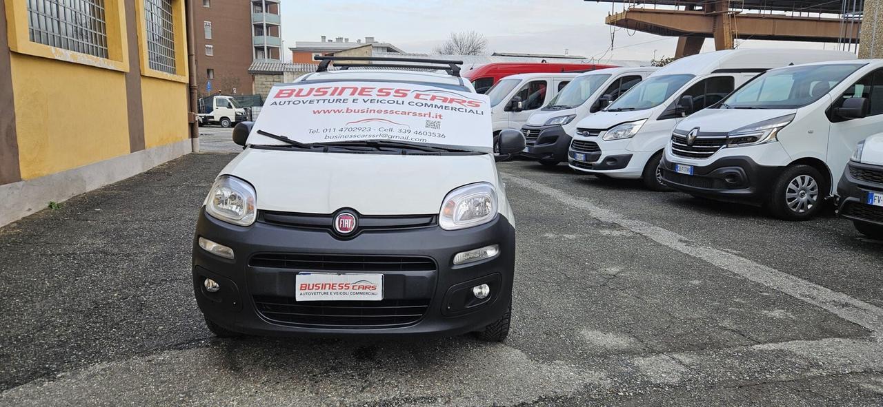FIAT PANDA 1.2 69 CV VAN BENZINA/ GPL DELLA CASA - KM. 71.000 - PROSSIMO RINNOVO 10/2026 NO IVA ESPOSTA