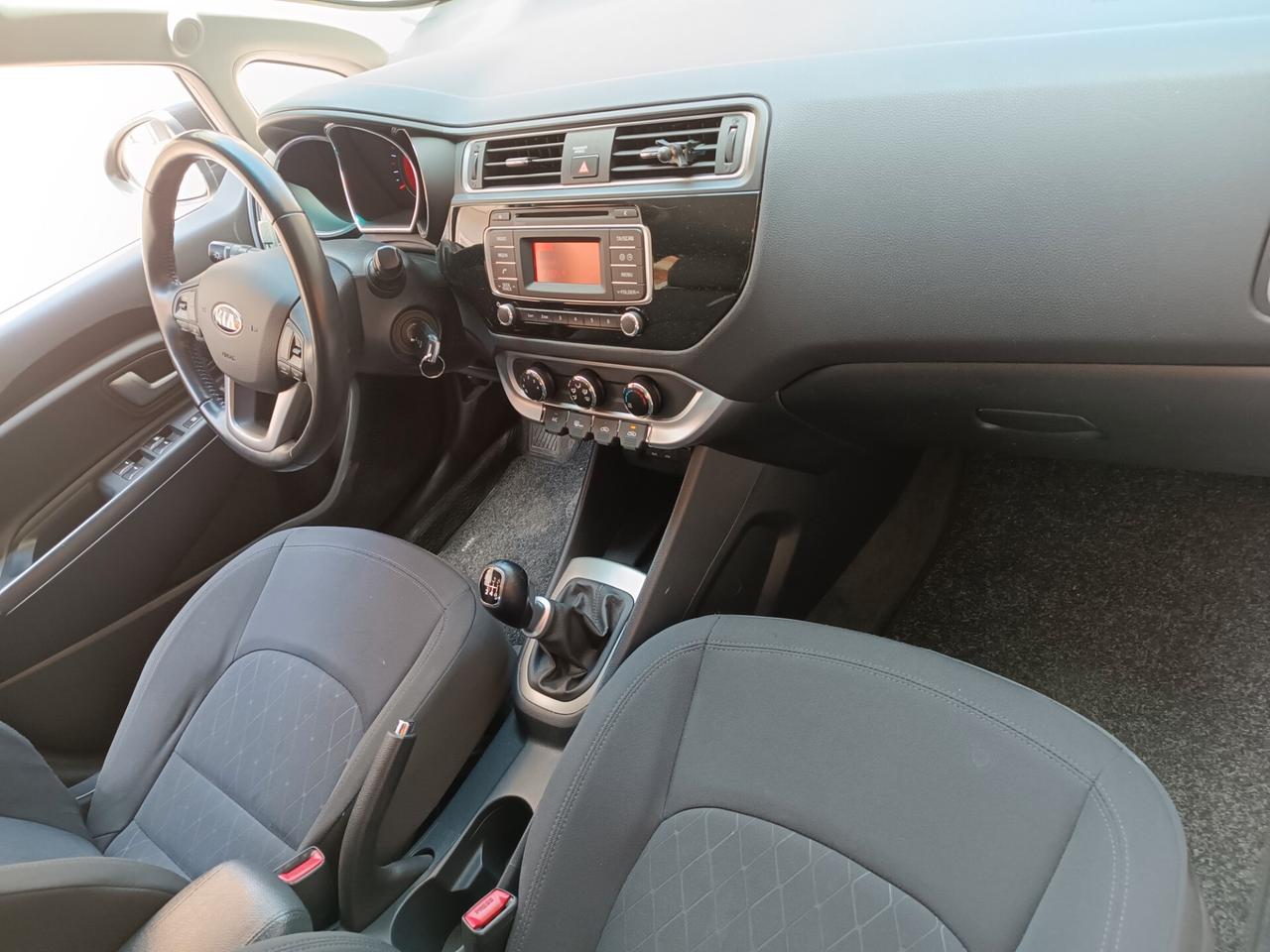 Kia Rio 1.4 CRDi 5p.S&S High Tech