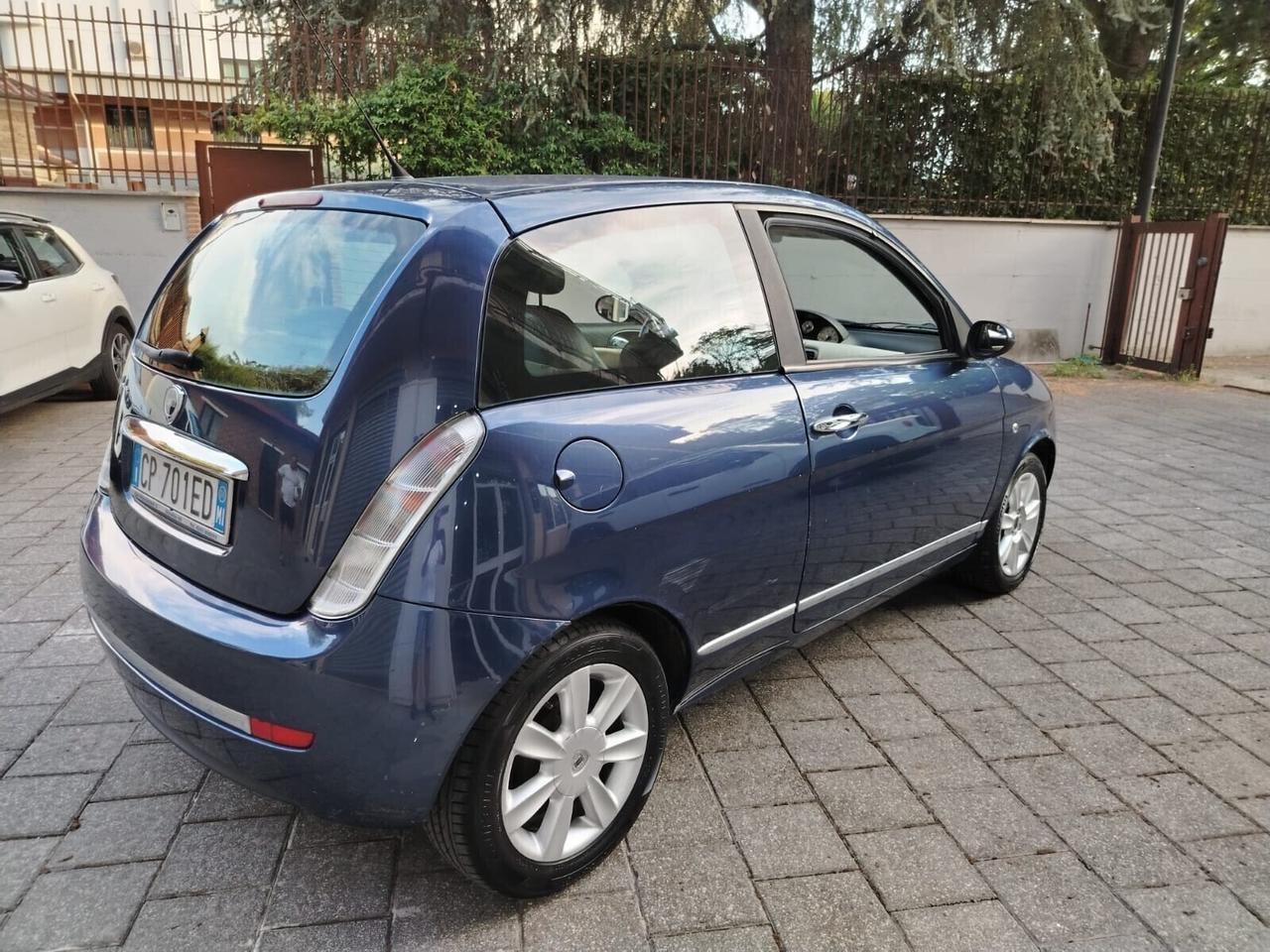 Lancia Ypsilon 1.3 Multijet 16V Platino